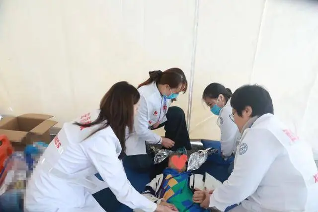 君带队的医 君带队的医