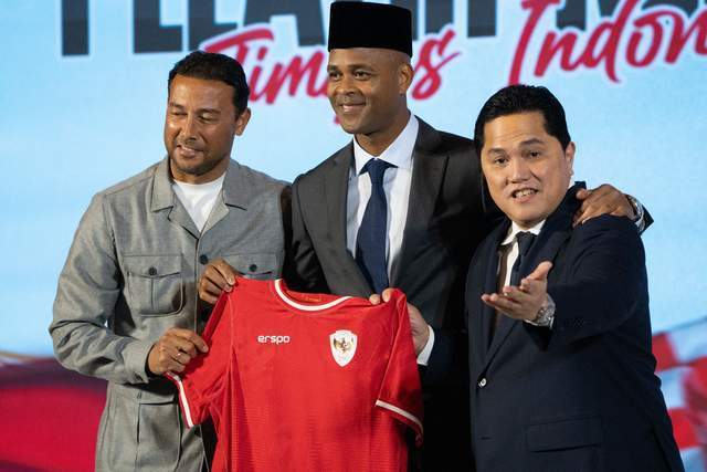 如今再次启, botto